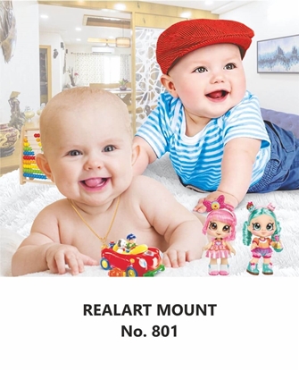 R801 Two  Babies Daily Calendar Printing 2024